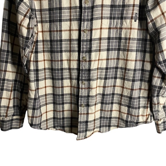 Eddie Bauer Men's Cream Plaid Button-Down Flannel Shirt - Picture 3 of 9
